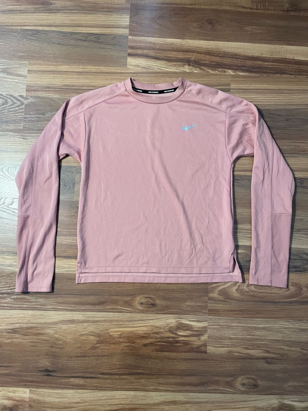 Nike Dri-FIT Long Sleeve Top Pink Athletic Workout Shirt Women’s Small